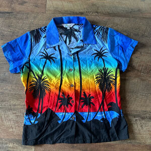 Women's Elvish Hawaiian Shirt Size S Multi-color Palm Tree Print